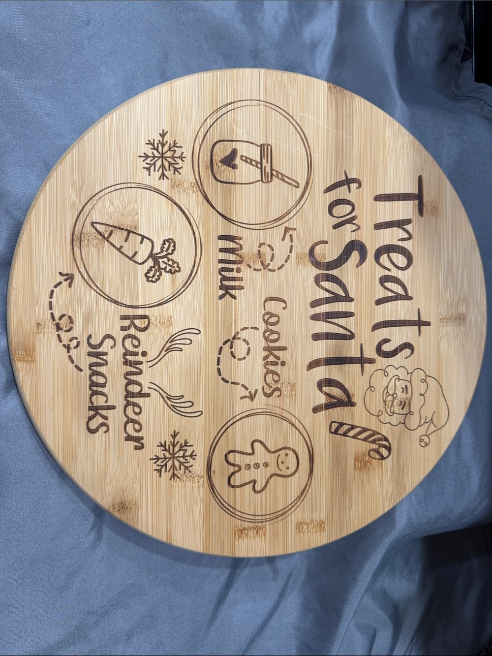 Bamboo 'Treats for Santa' Round Serving Board - Natural